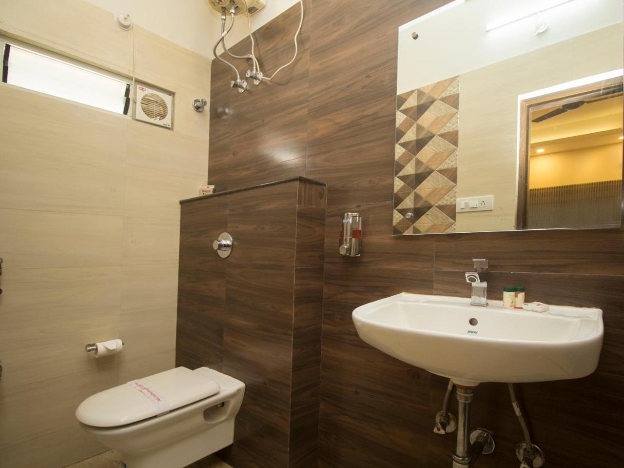 Hotel Mount View, Siliguri Ngoại thất bức ảnh